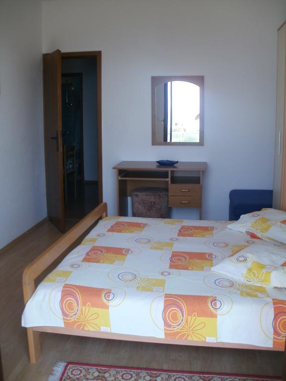 Beach Apartments Toni Podstrana Pokoj fotografie